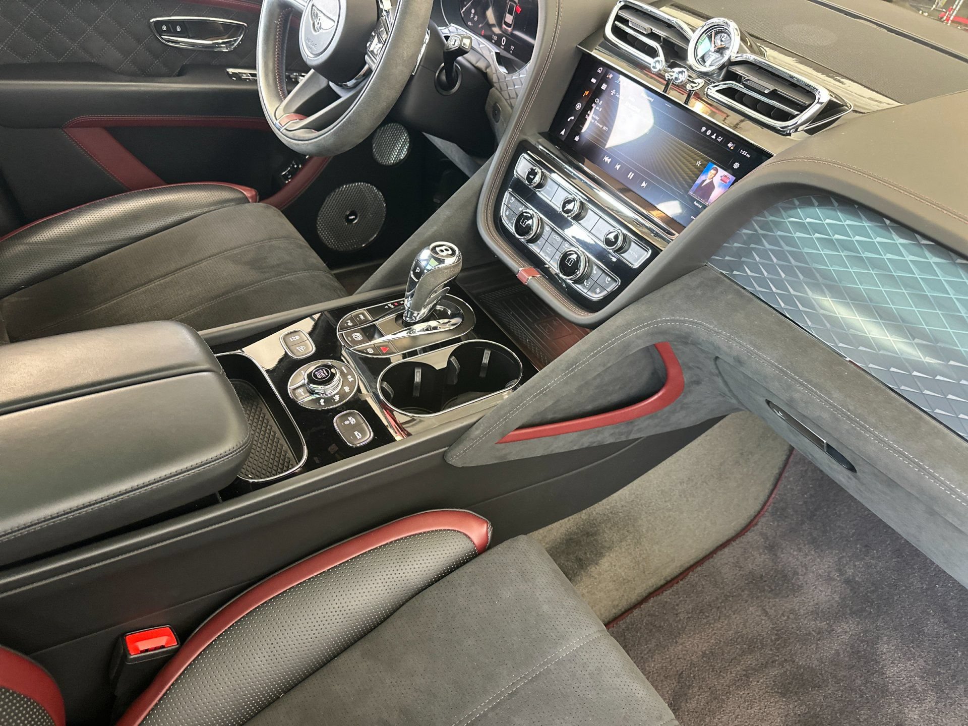Certified 2022 Bentley Bentayga Speed AWD/4WD video 2