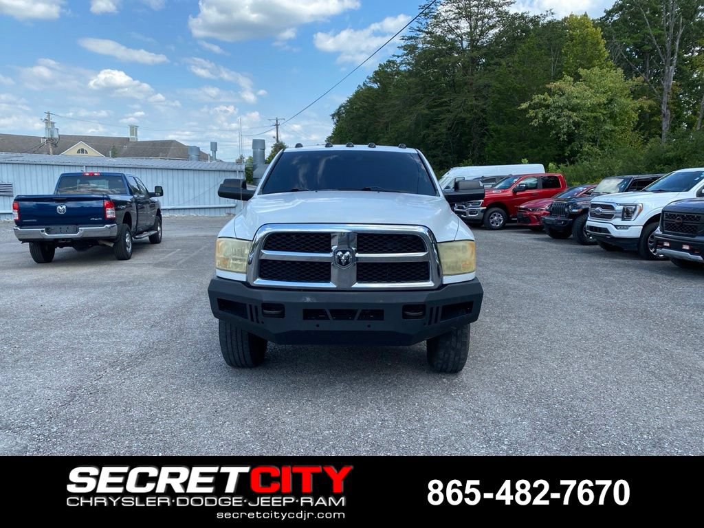 Used 2014 RAM 2500 Tradesman w/ Chrome Appearance Group AWD/4WD image 2