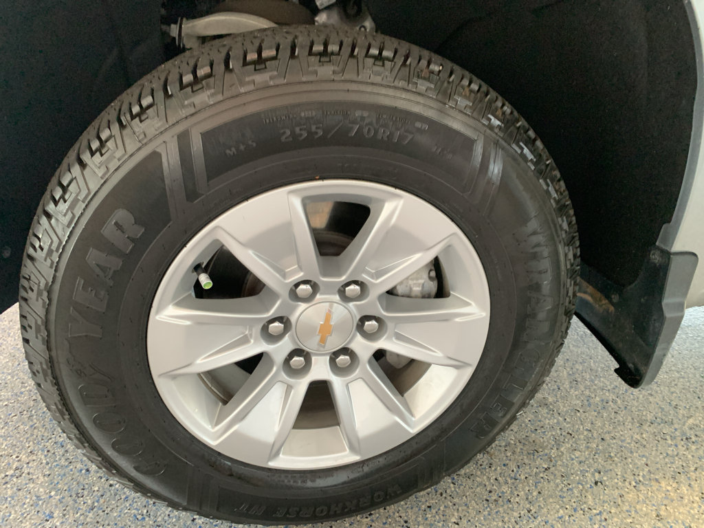 Used 2025 Chevrolet Silverado 1500 LT RWD image 30