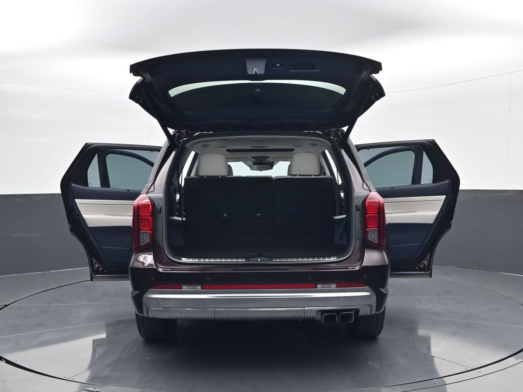 Used 2023 Hyundai Palisade Calligraphy image 31