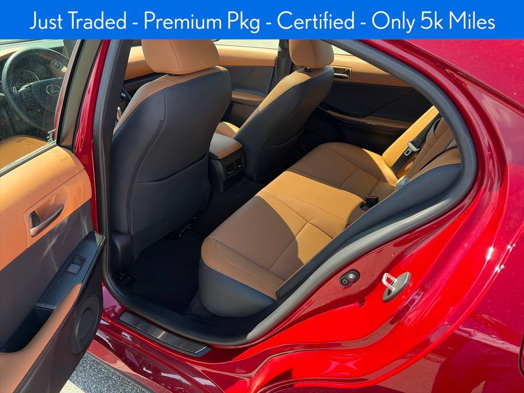 Used 2025 Lexus IS 300 w/ Premium Package RWD image 11