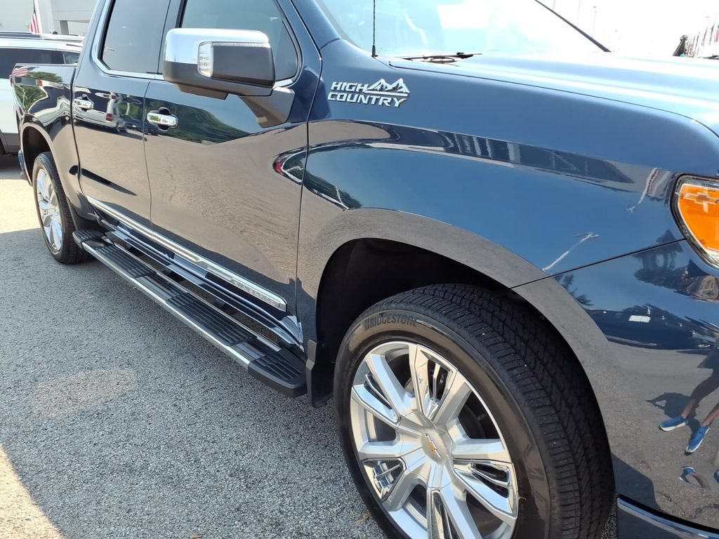 Used 2023 Chevrolet Silverado 1500 High Country AWD/4WD image 22