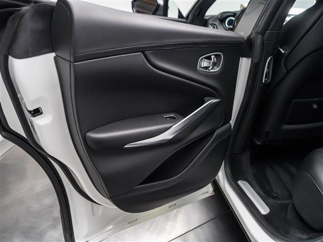 Used 2021 Aston Martin DBX Base image 27