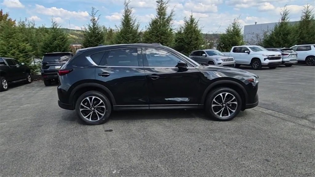 Used 2022 MAZDA CX-5 AWD 2.5 S w/ Premium Plus Pkg image 2