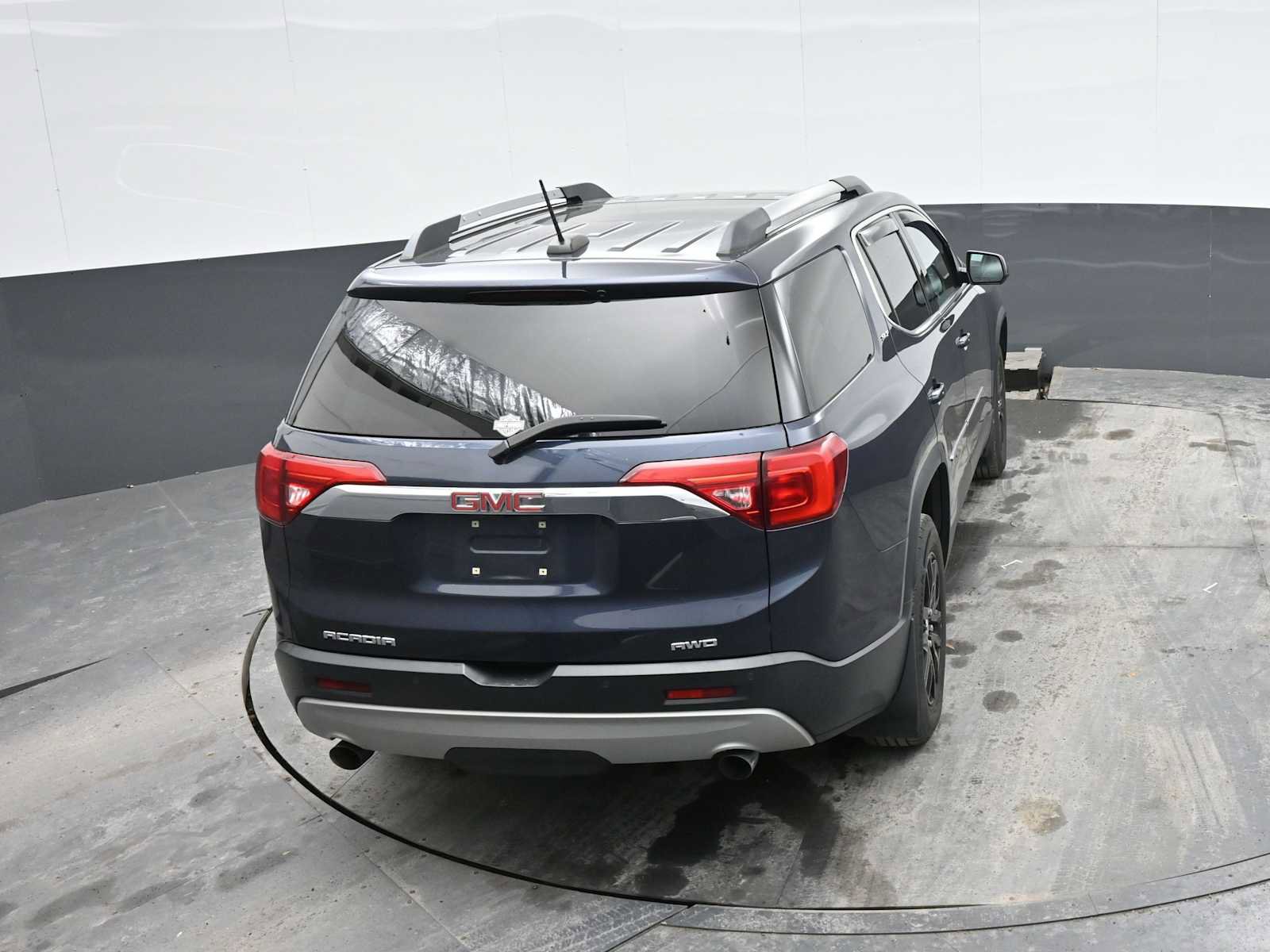 Used 2019 GMC Acadia SLT image 19