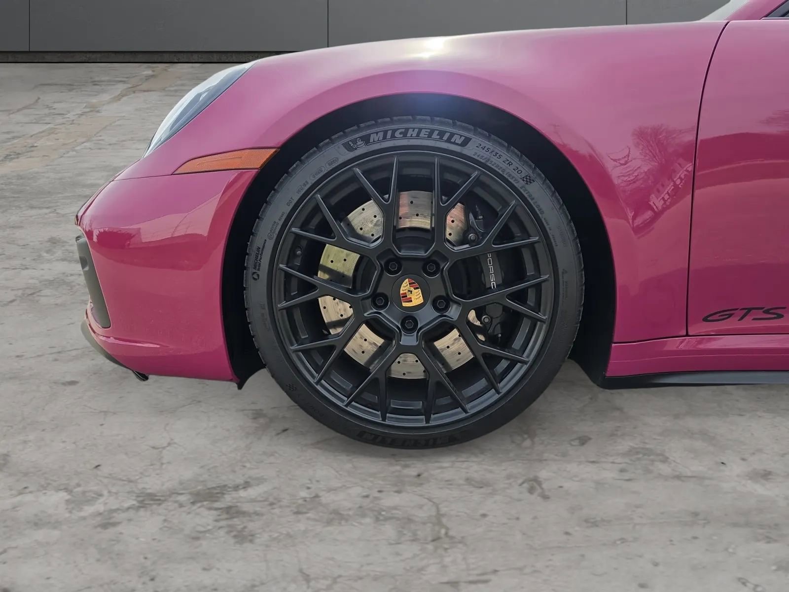 Used 2024 Porsche 911 Carrera GTS w/ Premium Package RWD image 9