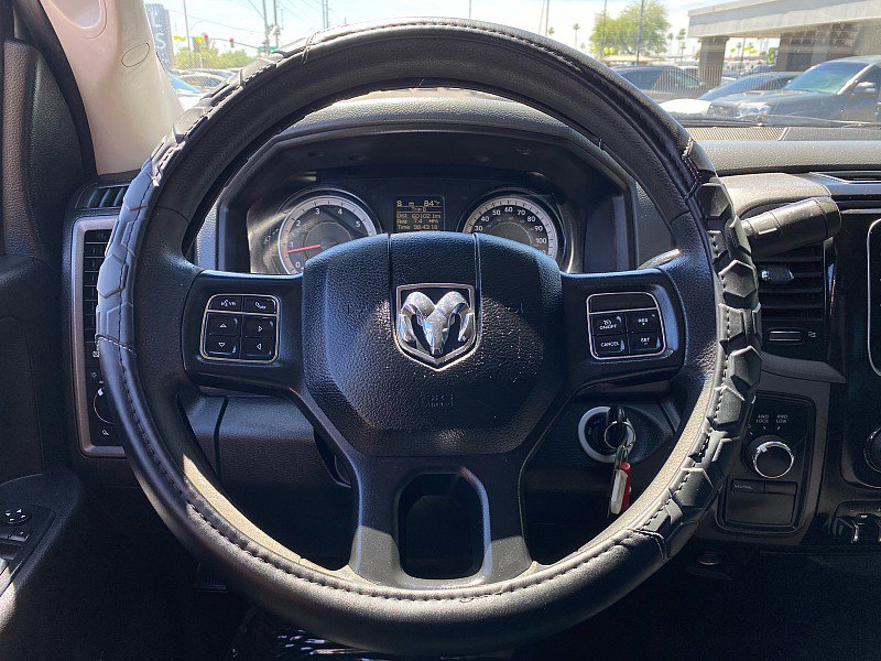 Used 2018 RAM 2500 Tradesman w/ Chrome Appearance Group image 16