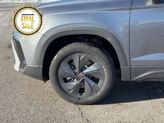 New 2026 Volkswagen Taos S image 10