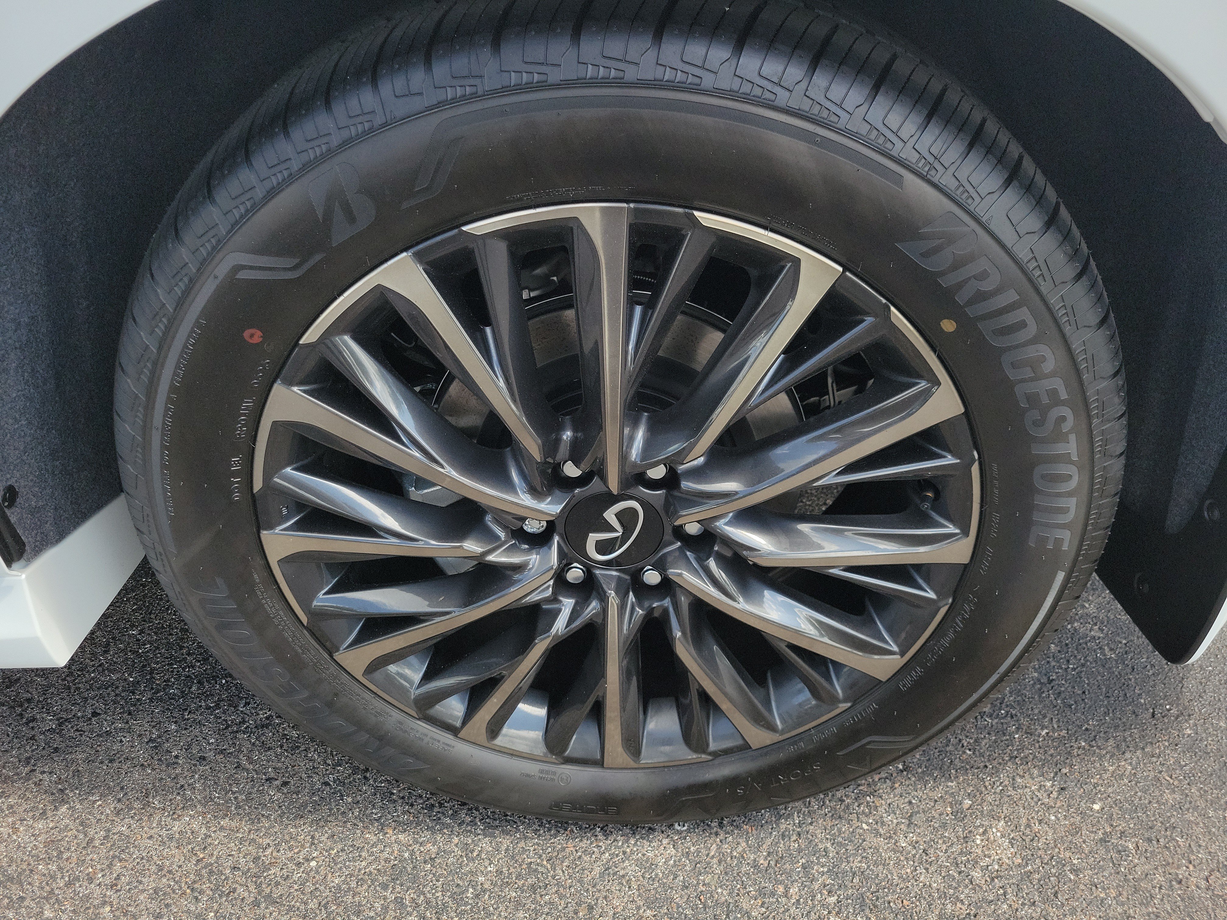New 2026 INFINITI QX80 Autograph w/ Premium Cargo Package AWD/4WD image 33