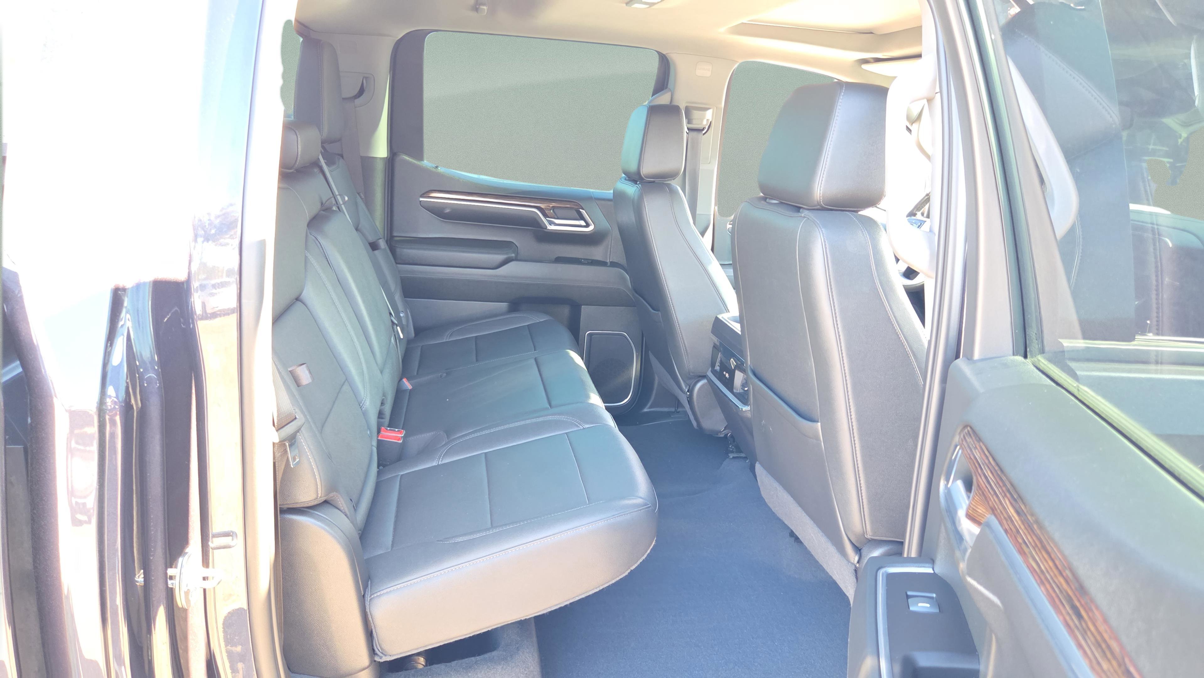 Used 2022 GMC Sierra 1500 Elevation w/ Elevation Premium Package image 14