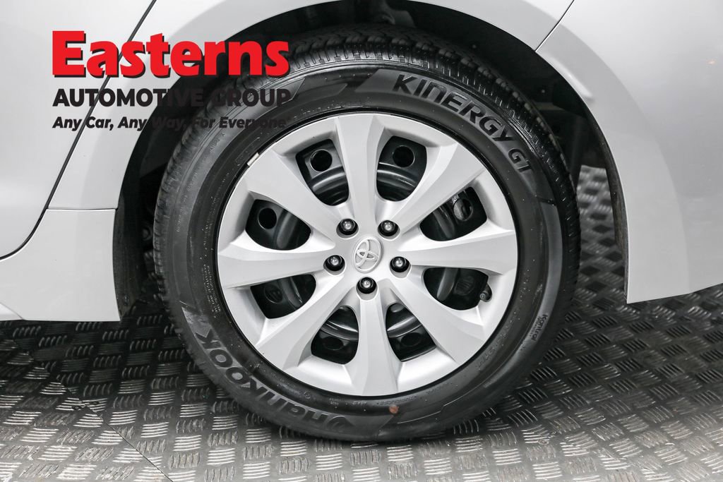 Used 2024 Toyota Corolla LE image 16