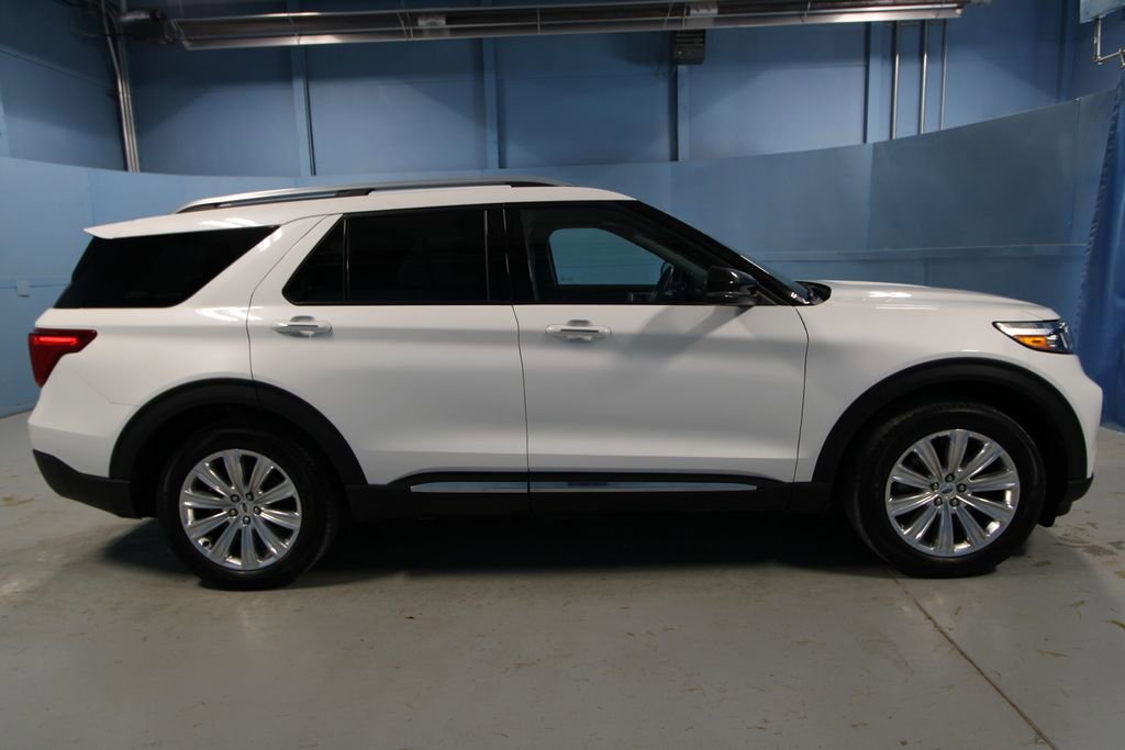Used 2023 Ford Explorer Limited w/ Limited Technology Package image 40