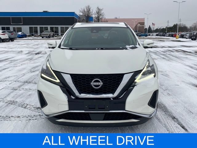 Used 2024 Nissan Murano SV image 2