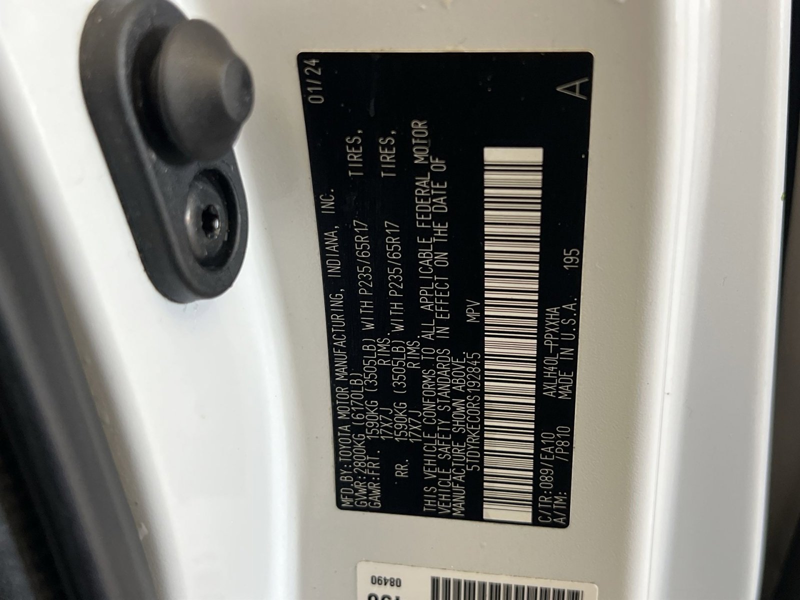 Used 2024 Toyota Sienna XLE image 33