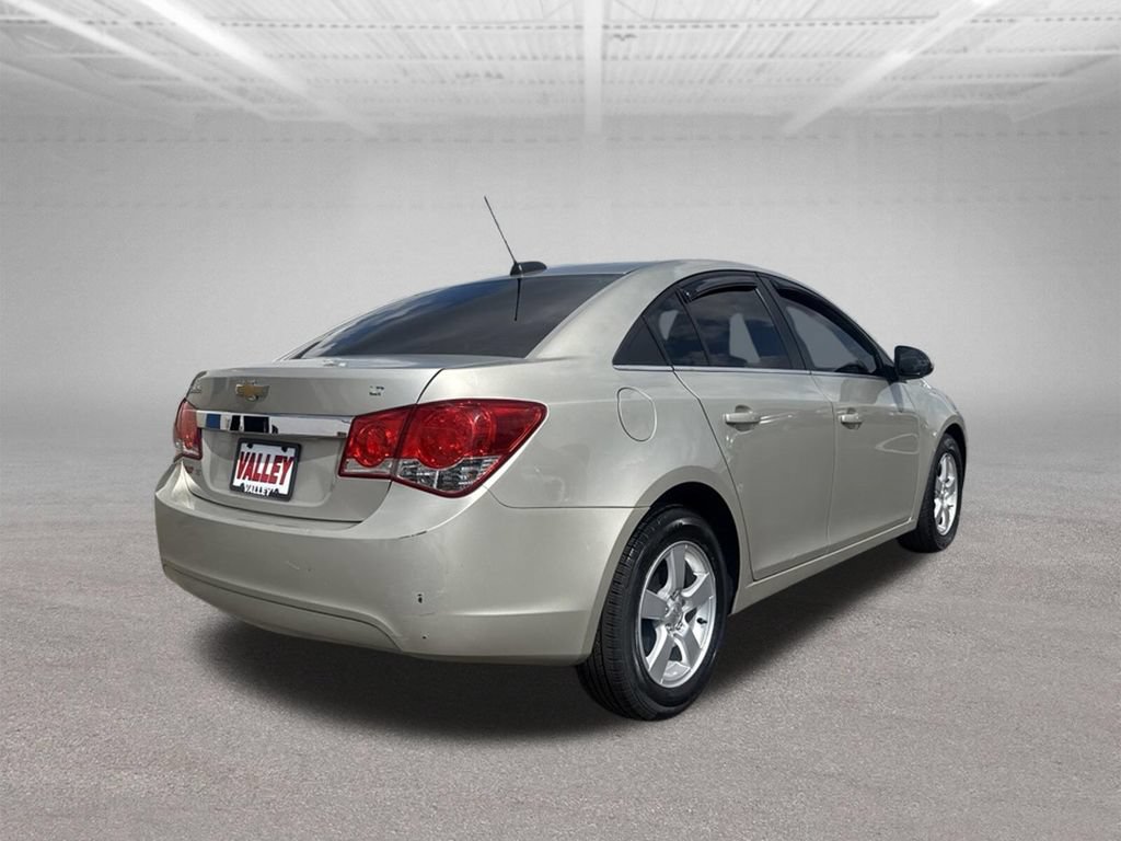 Used 2015 Chevrolet Cruze LT FWD image 14