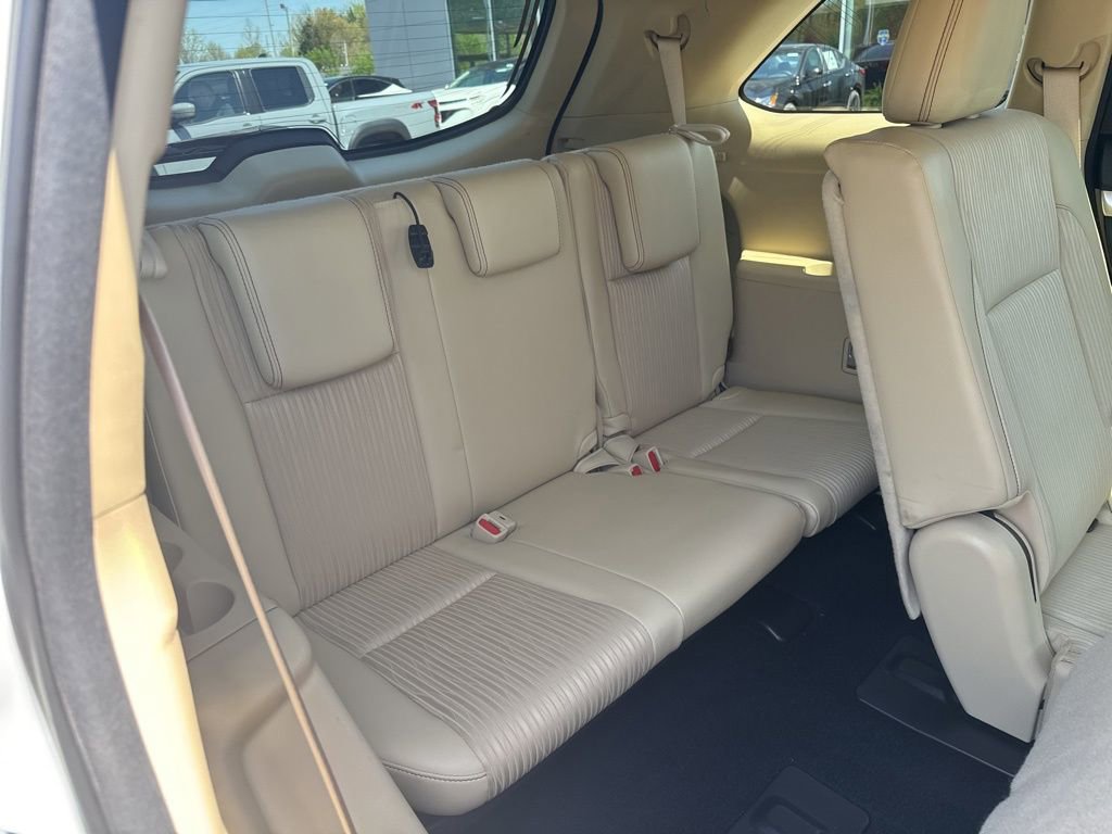 Used 2017 Toyota Highlander Plus AWD/4WD image 27