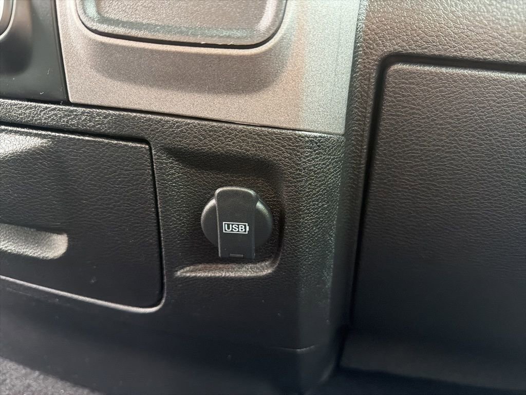 Used 2019 RAM 1500 Tradesman w/ Chrome Plus Package image 38