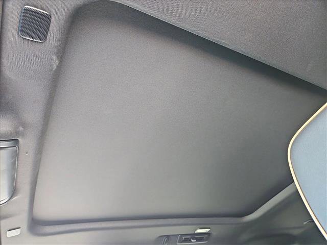 Used 2024 GMC Yukon AT4 w/ AT4 Premium Plus Package AWD/4WD image 8