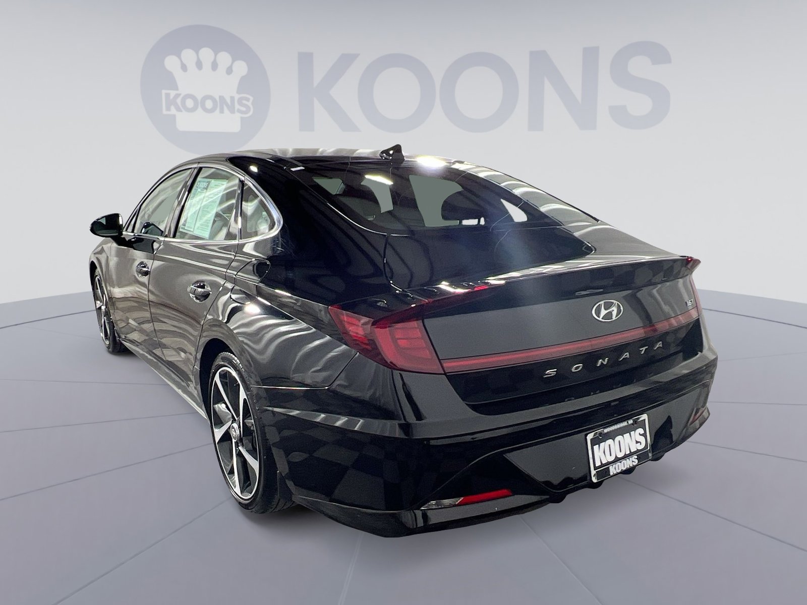 Used 2023 Hyundai Sonata SEL Plus image 4