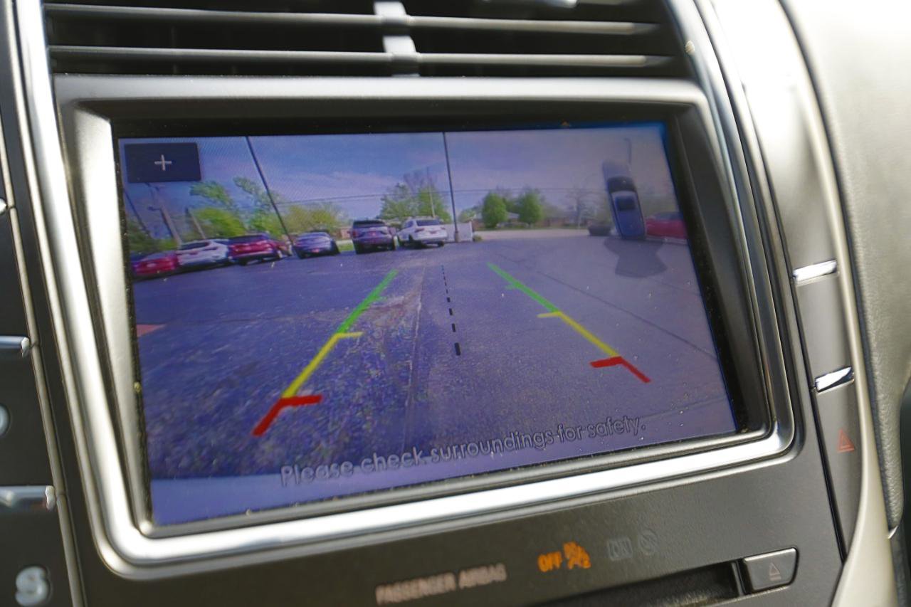 Used 2019 Lincoln Nautilus Reserve image 10