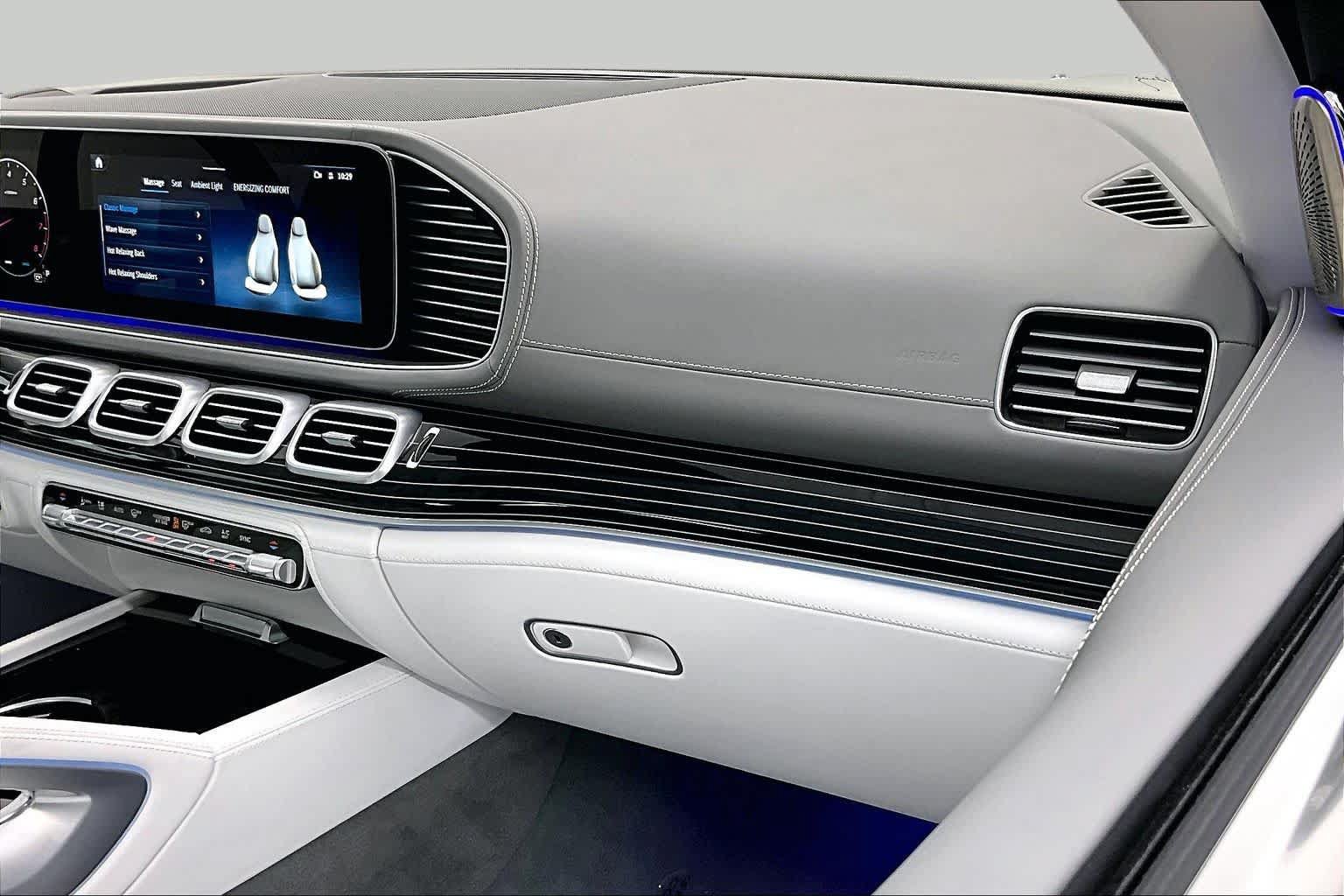 Used 2026 Mercedes-Benz Maybach GLS 600 4MATIC image 19