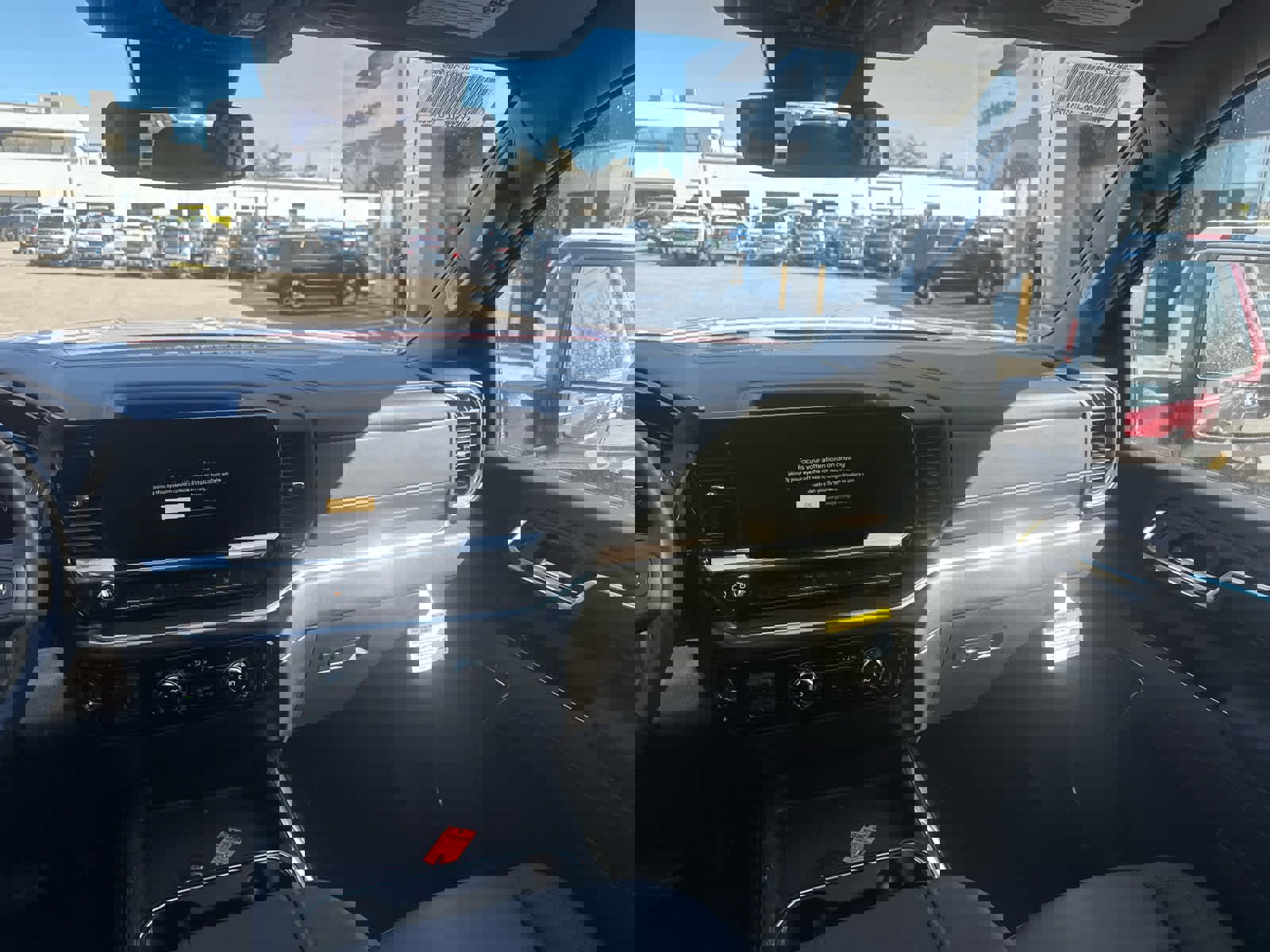 New 2026 GMC Sierra 2500 SLT w/ SLT Premium Package image 15