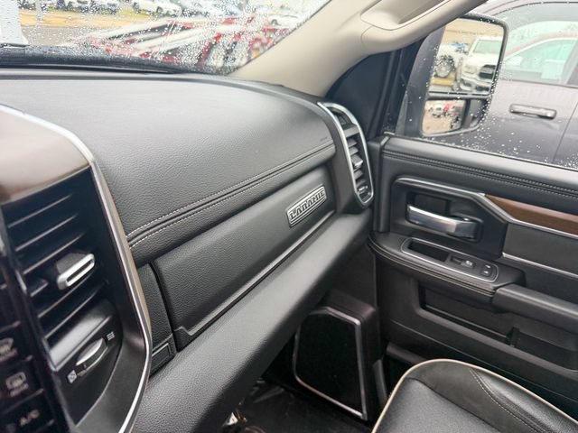 Used 2024 RAM 3500 Laramie AWD/4WD image 25