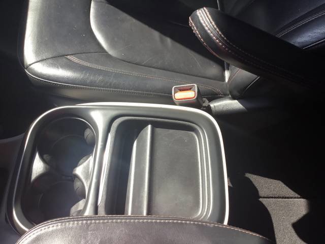 Used 2017 Chrysler Pacifica Touring-L image 19