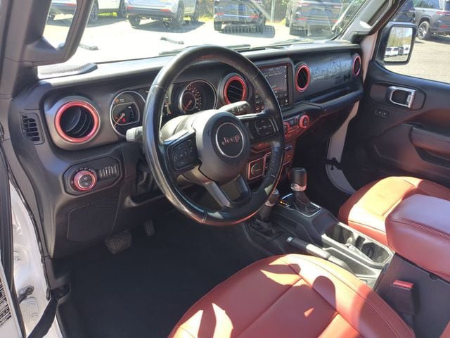 Certified 2022 Jeep Gladiator Sport AWD/4WD image 9