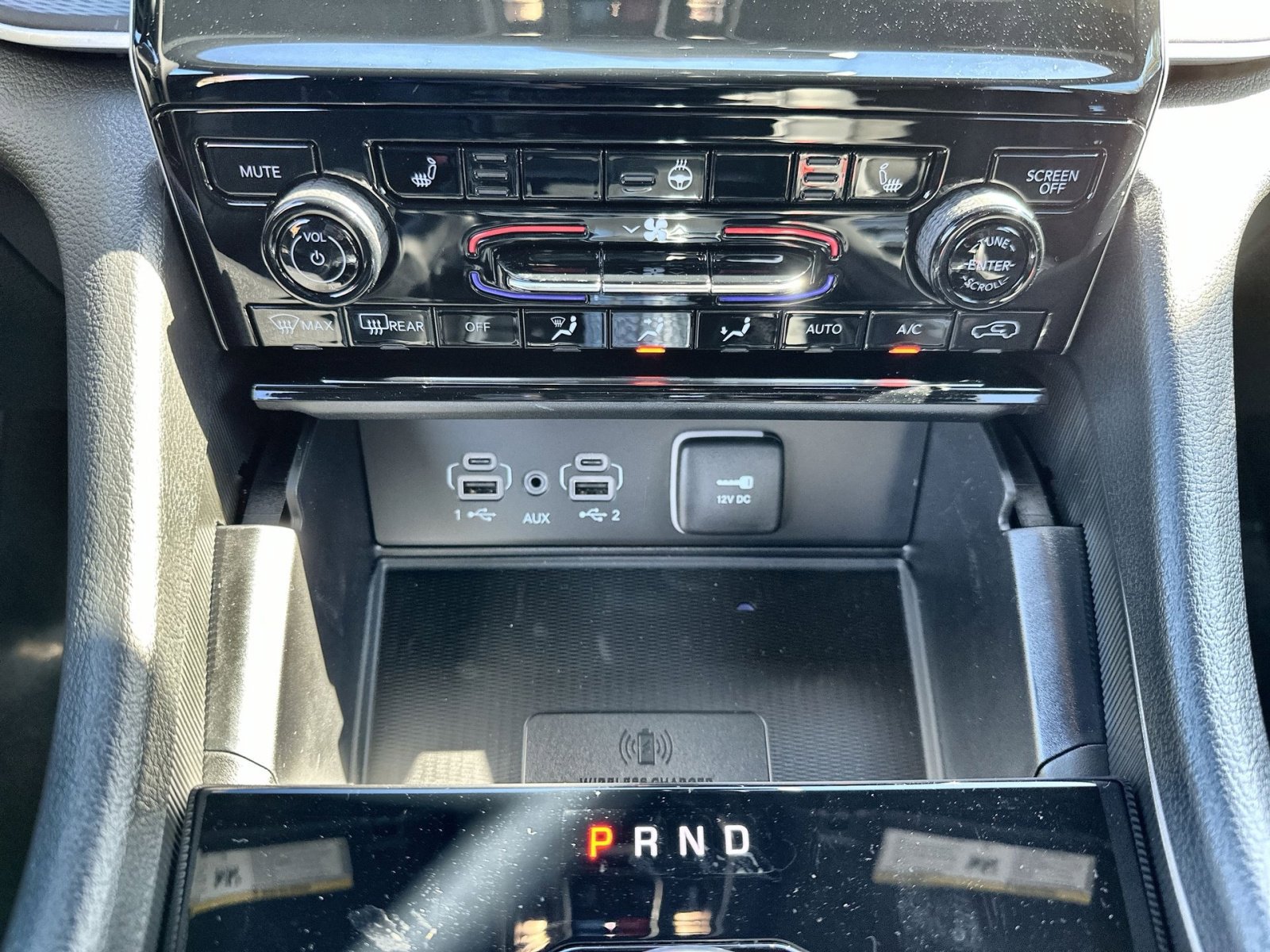 New 2025 Jeep Grand Cherokee Laredo image 19