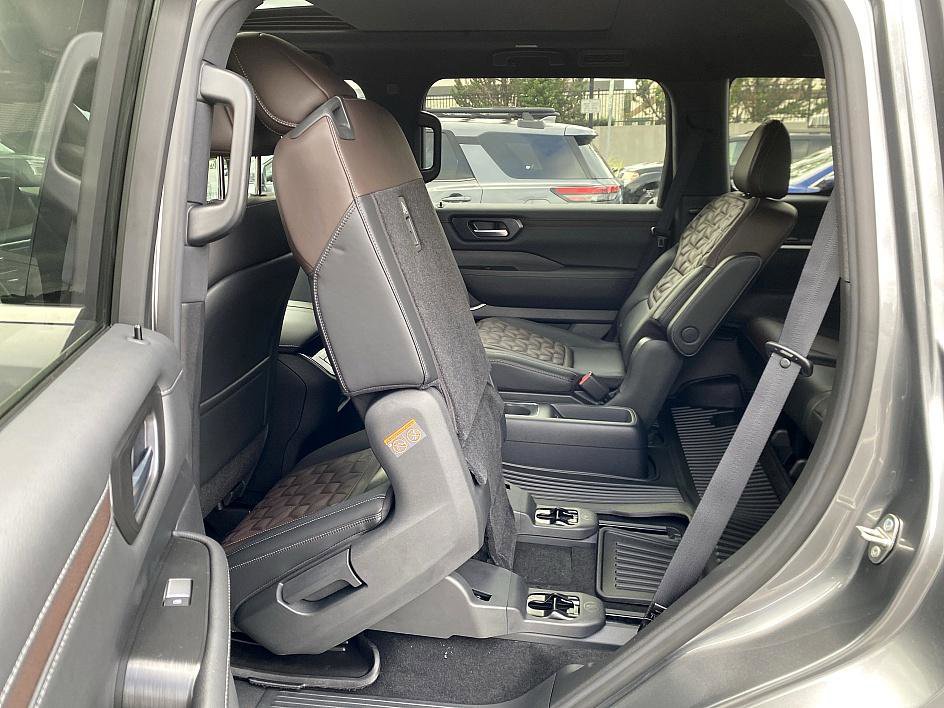 New 2026 Nissan Armada Platinum image 23