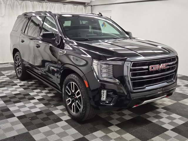 Used 2023 GMC Yukon AT4 w/ AT4 Premium Plus Package image 1