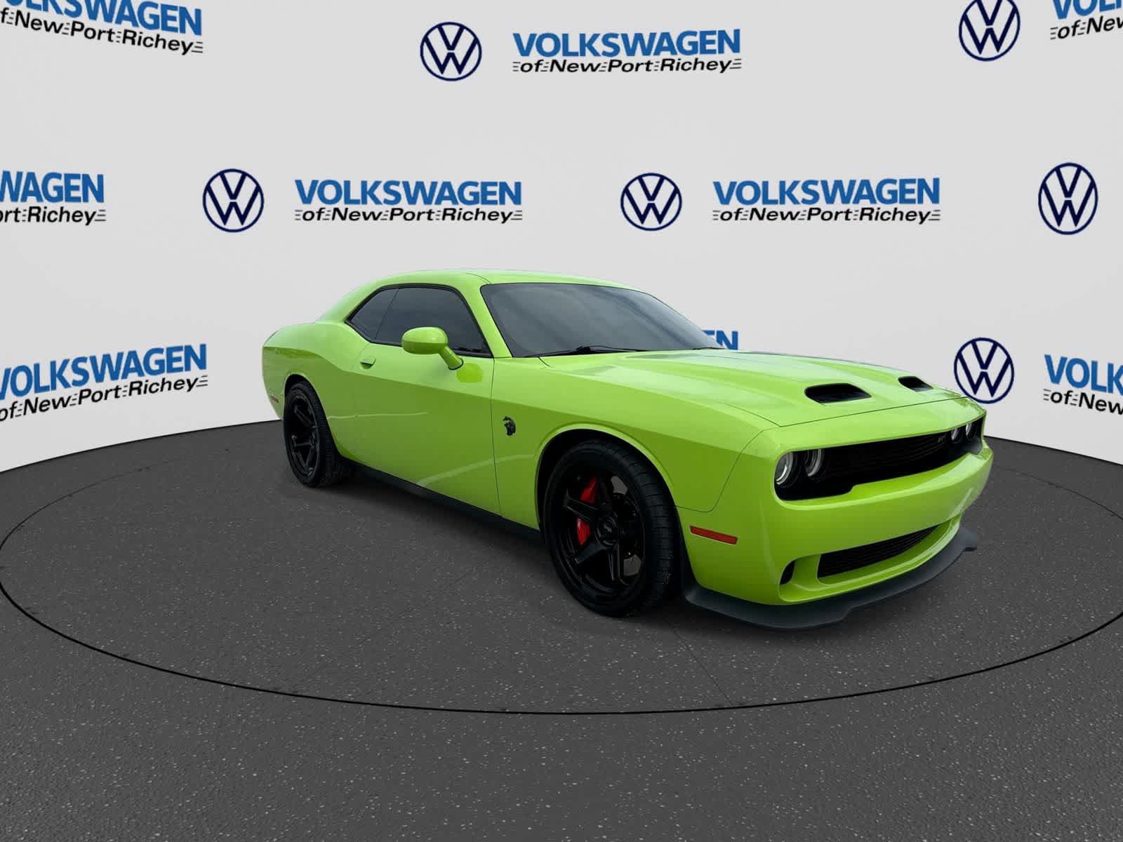 Used 2023 Dodge Challenger SRT Hellcat w/ Driver Convenience Group RWD image 16
