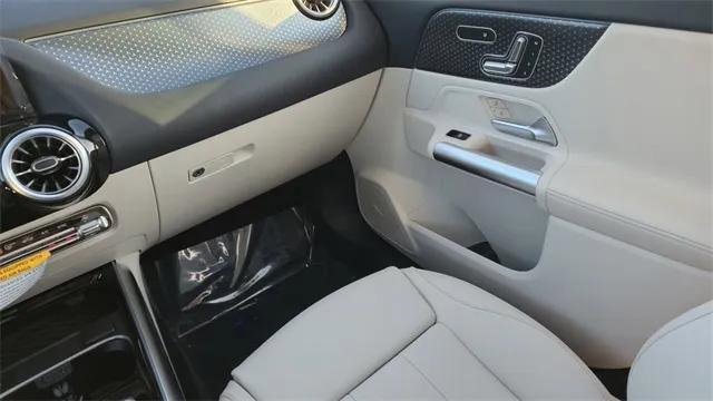 Certified 2025 Mercedes-Benz GLA 250 image 15