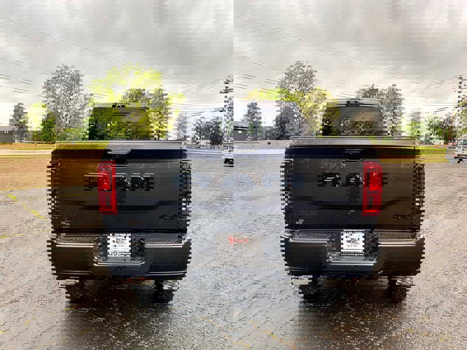 New 2025 RAM 2500 Laramie image 6
