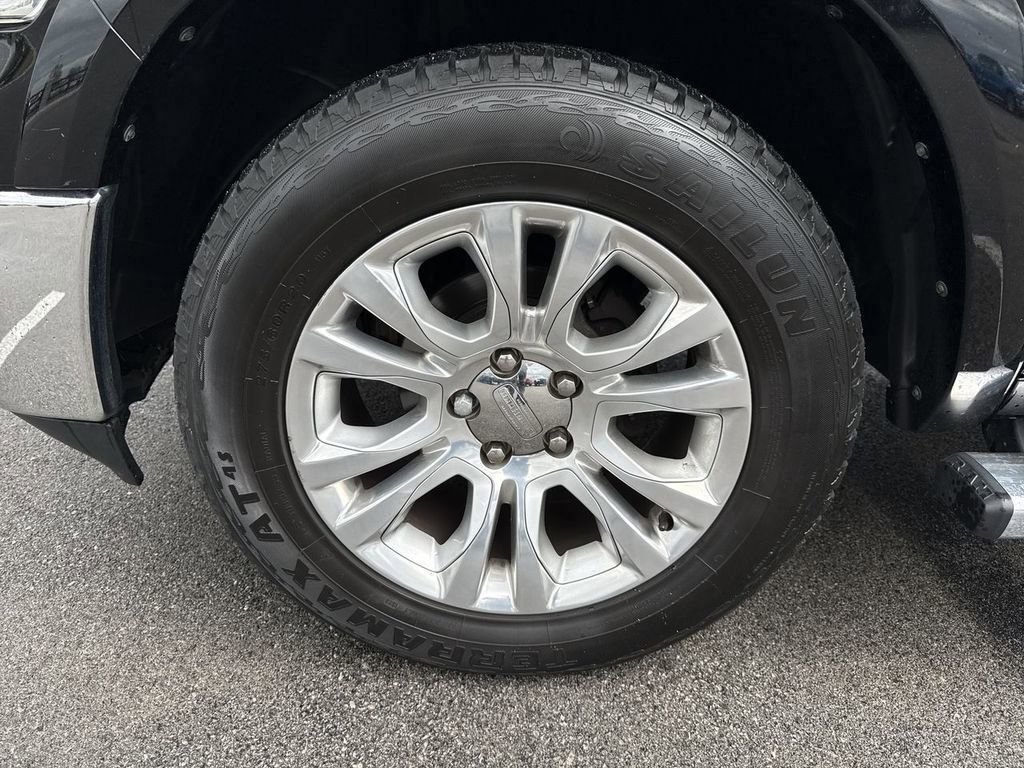 Used 2013 RAM 1500 Laramie Longhorn AWD/4WD image 10