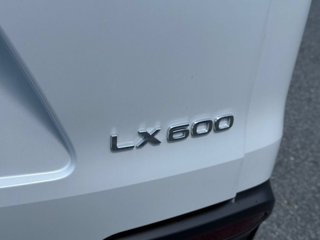 New 2026 Lexus LX 600 4WD w/ Luxury Package image 29