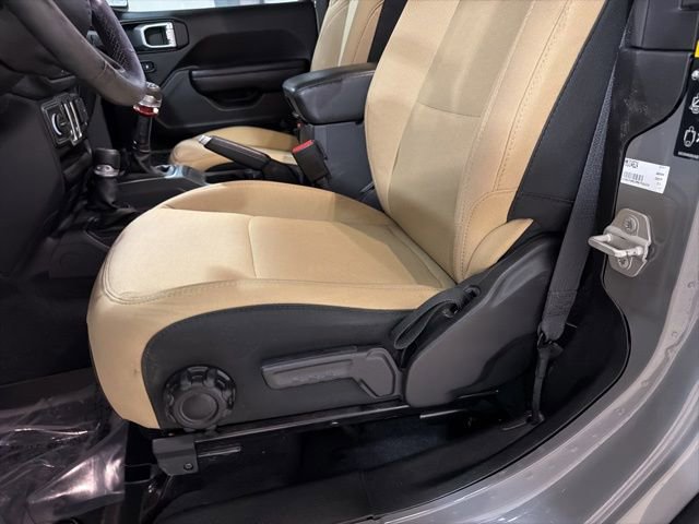 Used 2021 Jeep Wrangler Sport image 10