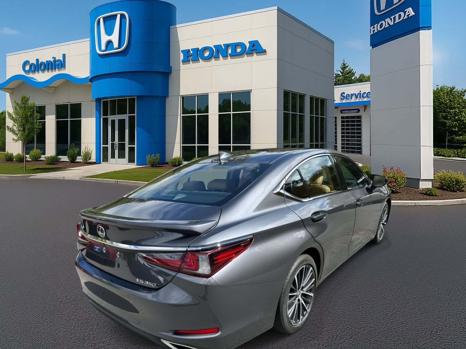 Used 2023 Lexus ES 350 w/ Premium Package image 6