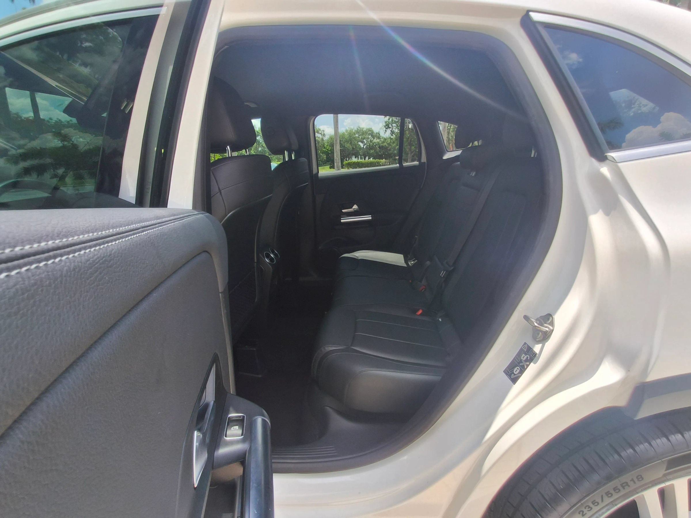 Used 2021 Mercedes-Benz GLA 250 image 29