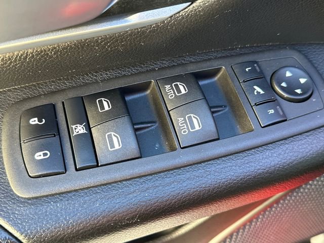 Used 2022 RAM 1500 Big Horn image 24