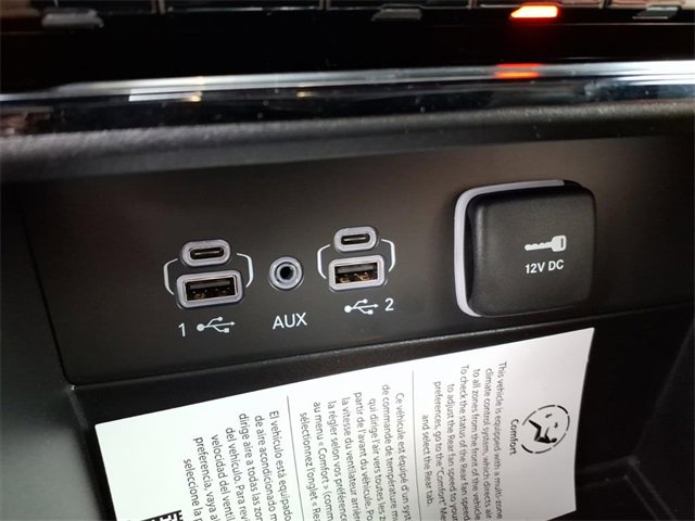 New 2025 Jeep Grand Cherokee L Limited image 9