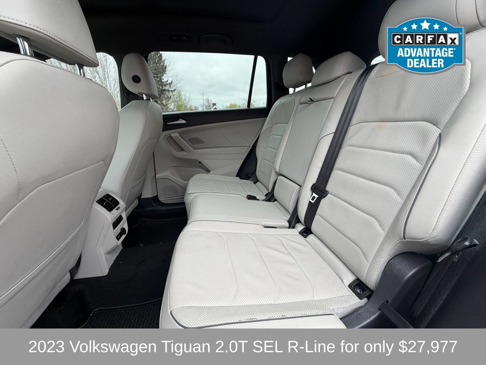 Used 2023 Volkswagen Tiguan SEL R-Line AWD/4WD image 11