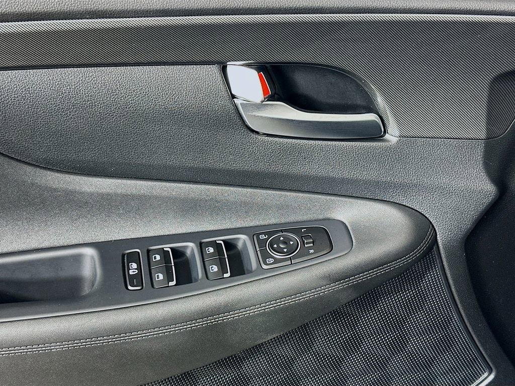Certified 2023 Hyundai Santa Fe SEL w/ Cargo Package FWD image 18
