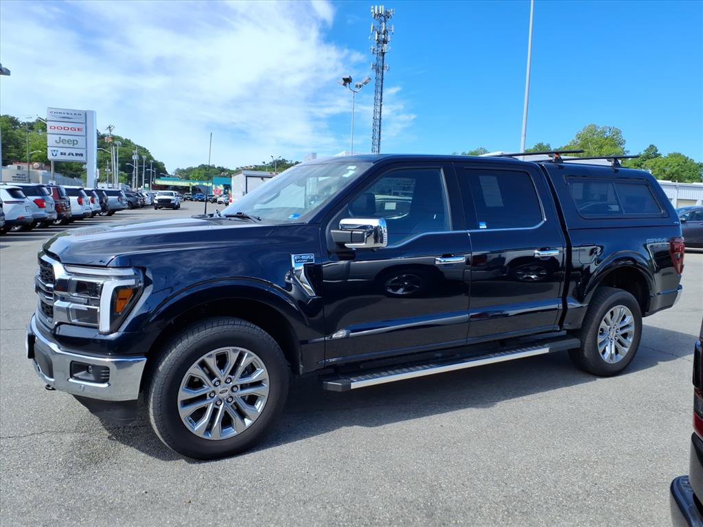 Used 2025 Ford F150 Lariat w/ Equipment Group 502A High AWD/4WD image 7