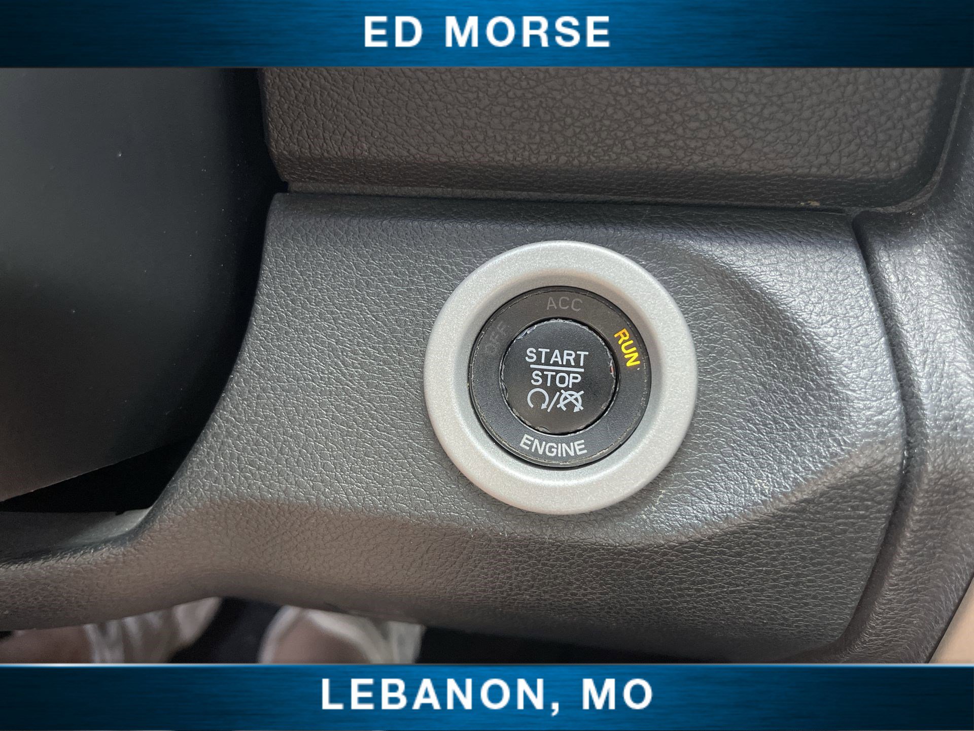 Used 2016 RAM 1500 Laramie w/ Convenience Group AWD/4WD image 15