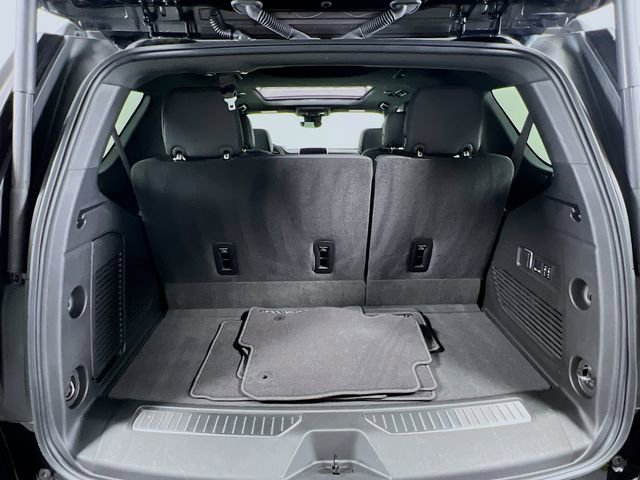 Certified 2024 Chevrolet Tahoe High Country w/ Premium Package image 26