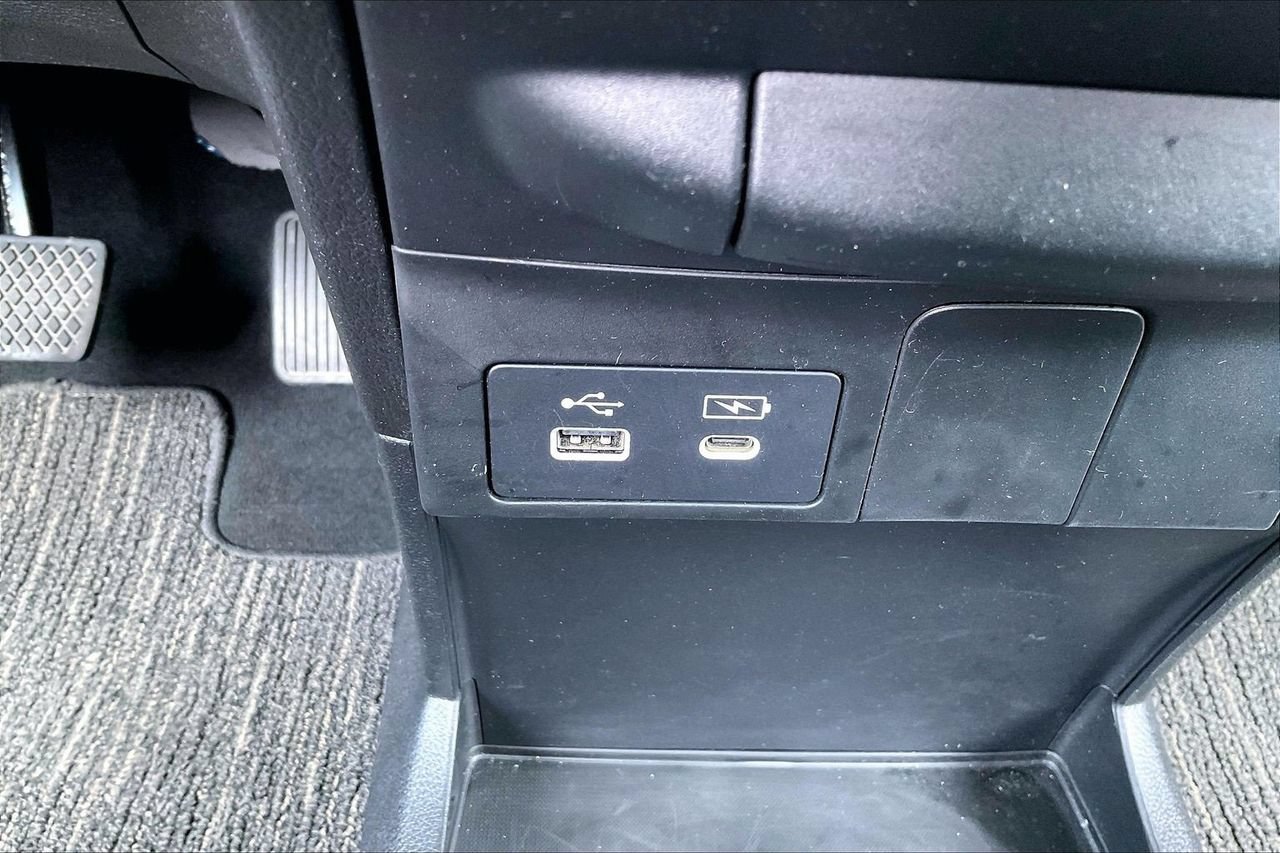 Used 2025 Honda Odyssey EX-L image 17