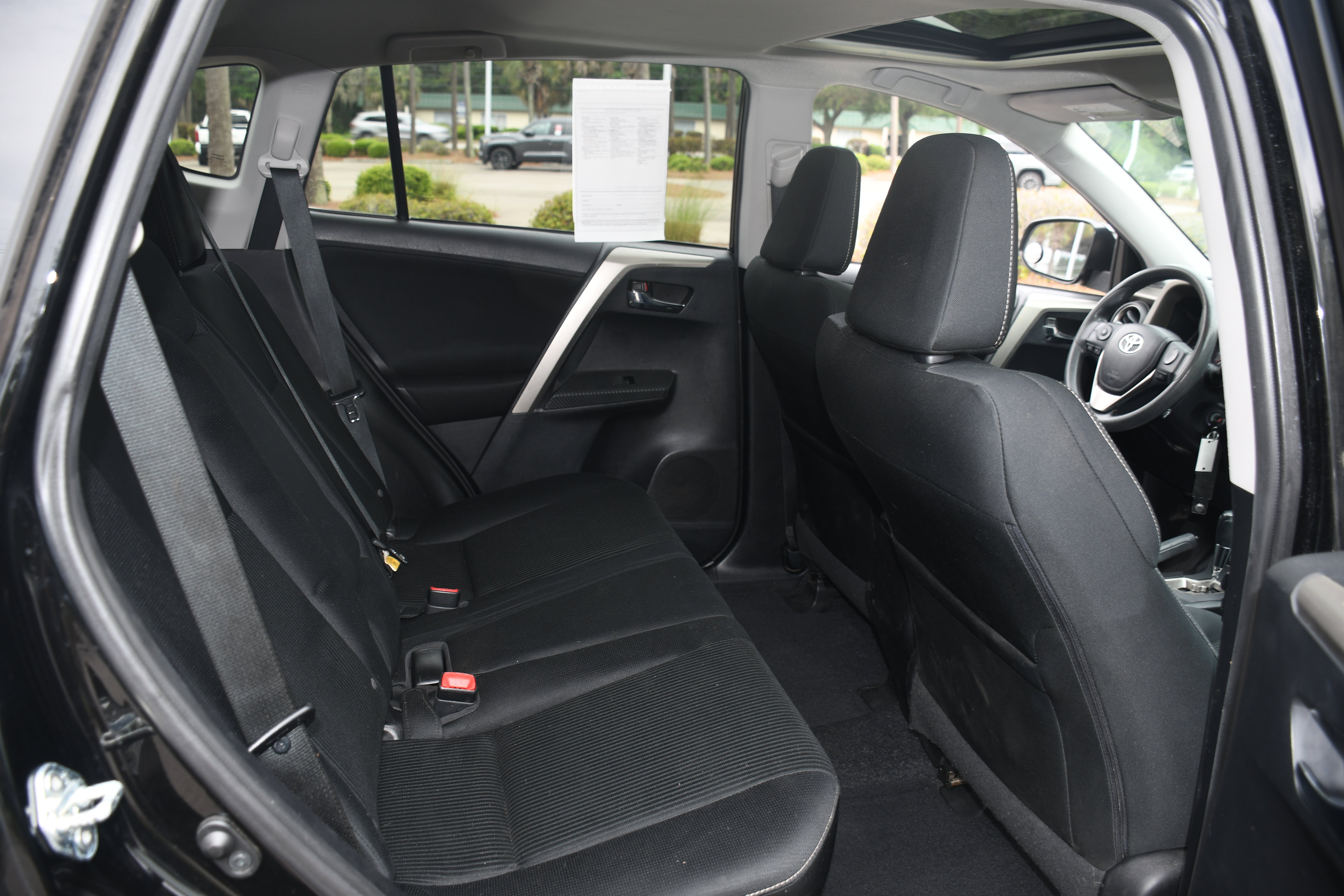 Used 2014 Toyota RAV4 XLE FWD image 18