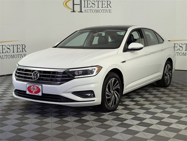 Used 2021 Volkswagen Jetta SEL Premium image 4